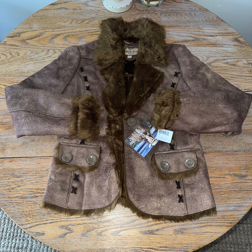 POWDER RIVER OUTFITTERS faux fur coat/NWT/L